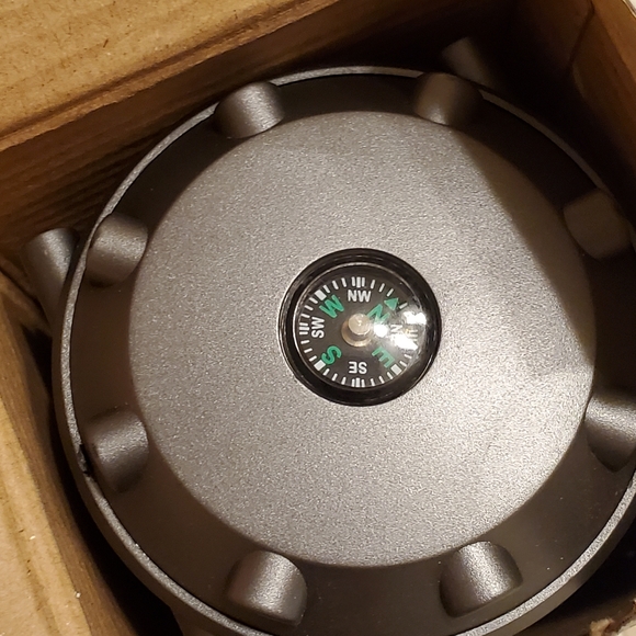 i-Zoom Outdoorsman Collapsible Lantern - Picture 6 of 13